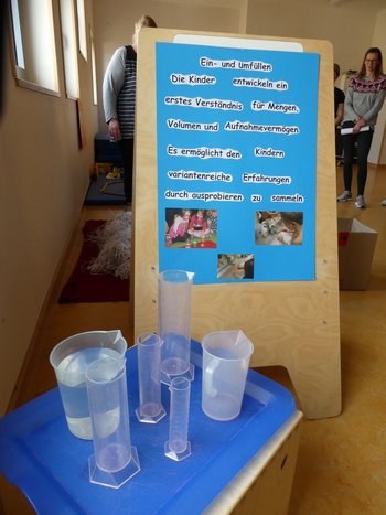 01P1000022_900x1200.jpg Infotafel EEC Ansatz